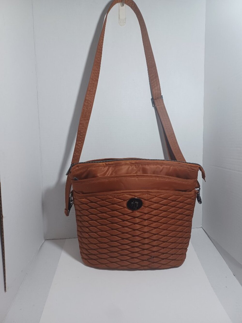 Lug Adagio Shoulder Diamond Quilted Bag Copper Brown